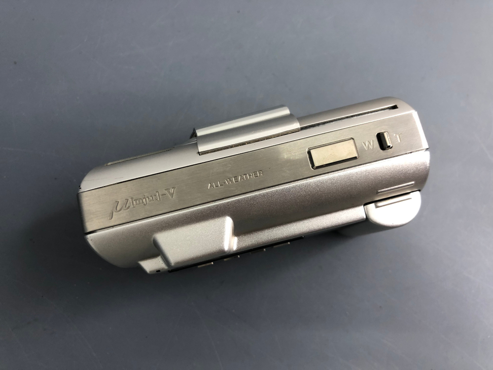 Olympus MJU V