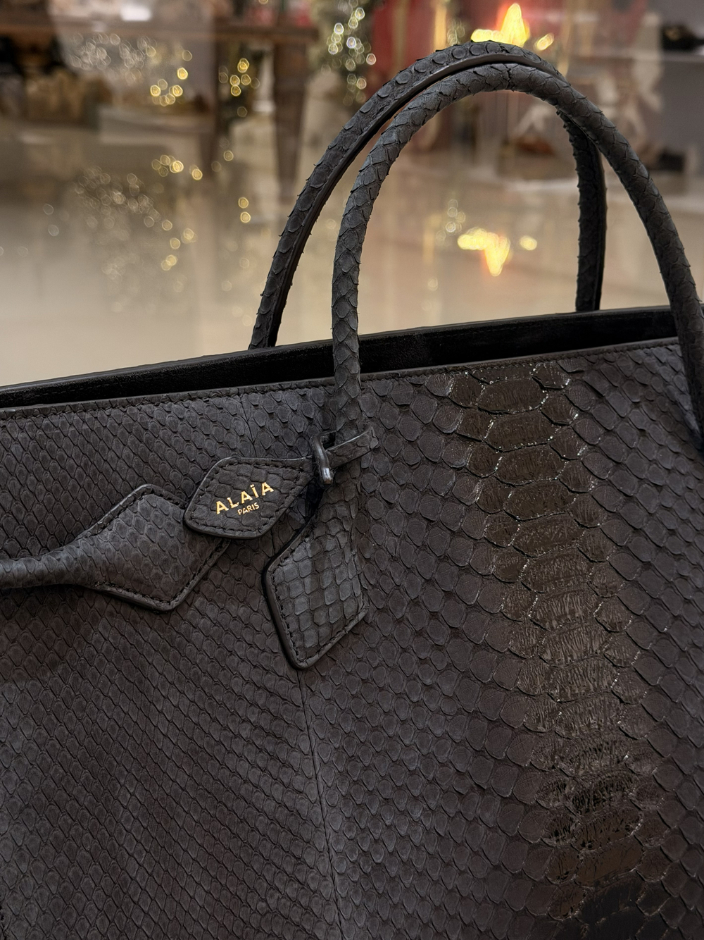 Сумка Alaïa
