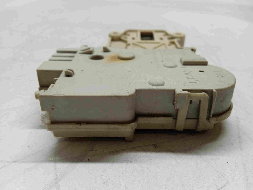 LAV70560 кт262 Блокировка люка для стиральной машины AEG 124967512 б/у