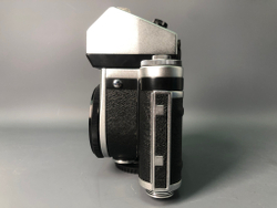 Pentacon Six TL + Carl Zeiss Jena DDR 2.8\80, 1/125 не отрабатывает.