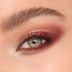 Мини-палетка теней для век CATRICE 5 in A Box Mini Eyeshadow Palette - 060 VIVID BURGUNDY LOOK