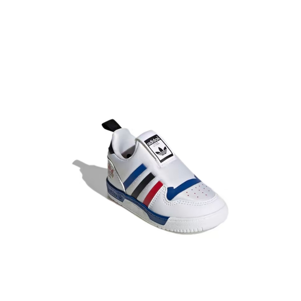 alt="Мягкий кожаный верх и махровая подкладка на adidas Rivalry Low"