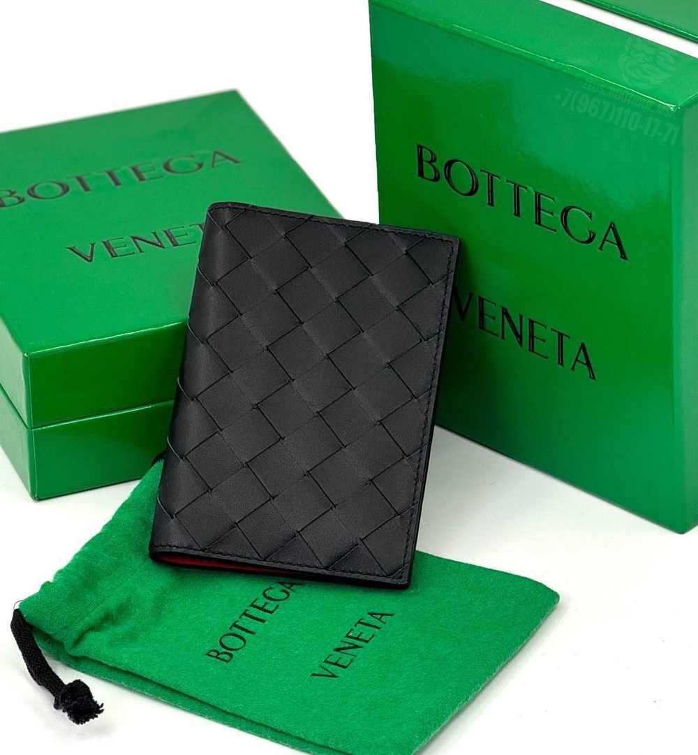 Обложка для паспорта Bottega Veneta