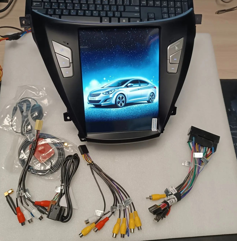 Установочный комплект для HYUNDAI ELANTRA 2013+  KUBERG ZF-1037