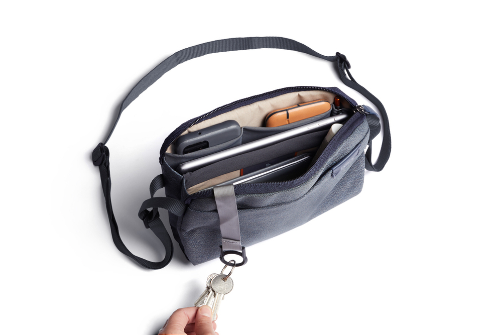 Сумка Bellroy City Pouch Plus