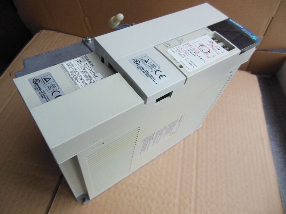 MR-J2S-500B MR-J2S-500B