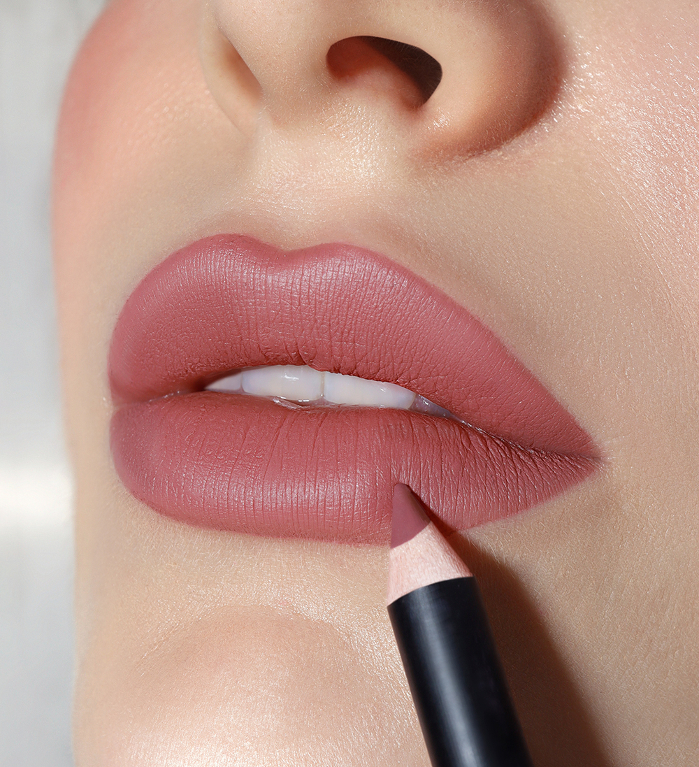 LuxVisage Карандаш для губ "SOFT MATTE" тон 605 (сиренево-розовый)