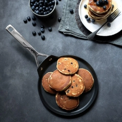 Le Creuset PRO 28см сковорода с антипригарным покрытием для блинов 51106280010002
