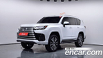 Lexus LX 700h — 2025
