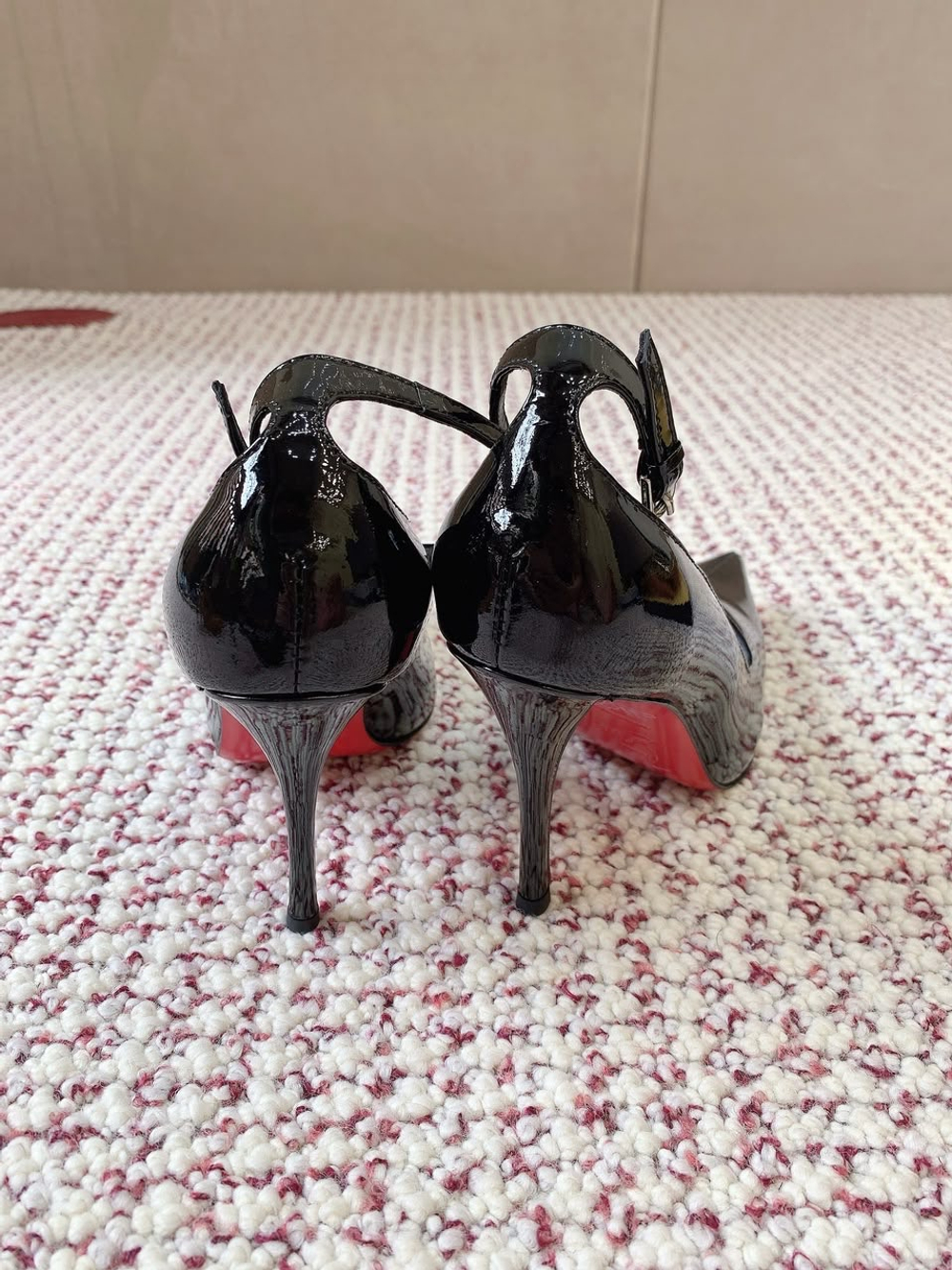 Туфли Christian Louboutin
