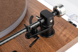 Проигрыватель виниловых дисков Phaze Audio CELINE Цвет: Орех [Walnut]