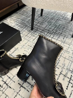 Ботинки Chanel