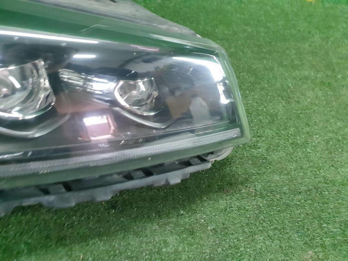 Фара правая Kia Sorento 3 UM Prime (2017-2020) LED (В пленке)