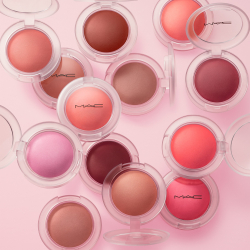MAC Cosmetics Glow Play Blush - Розовый хайлатер для скул оттенок Totally Synced, 7 g