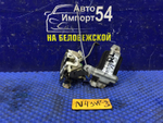 Замок двери задней левой MITSUBISHI CHARIOT 1994