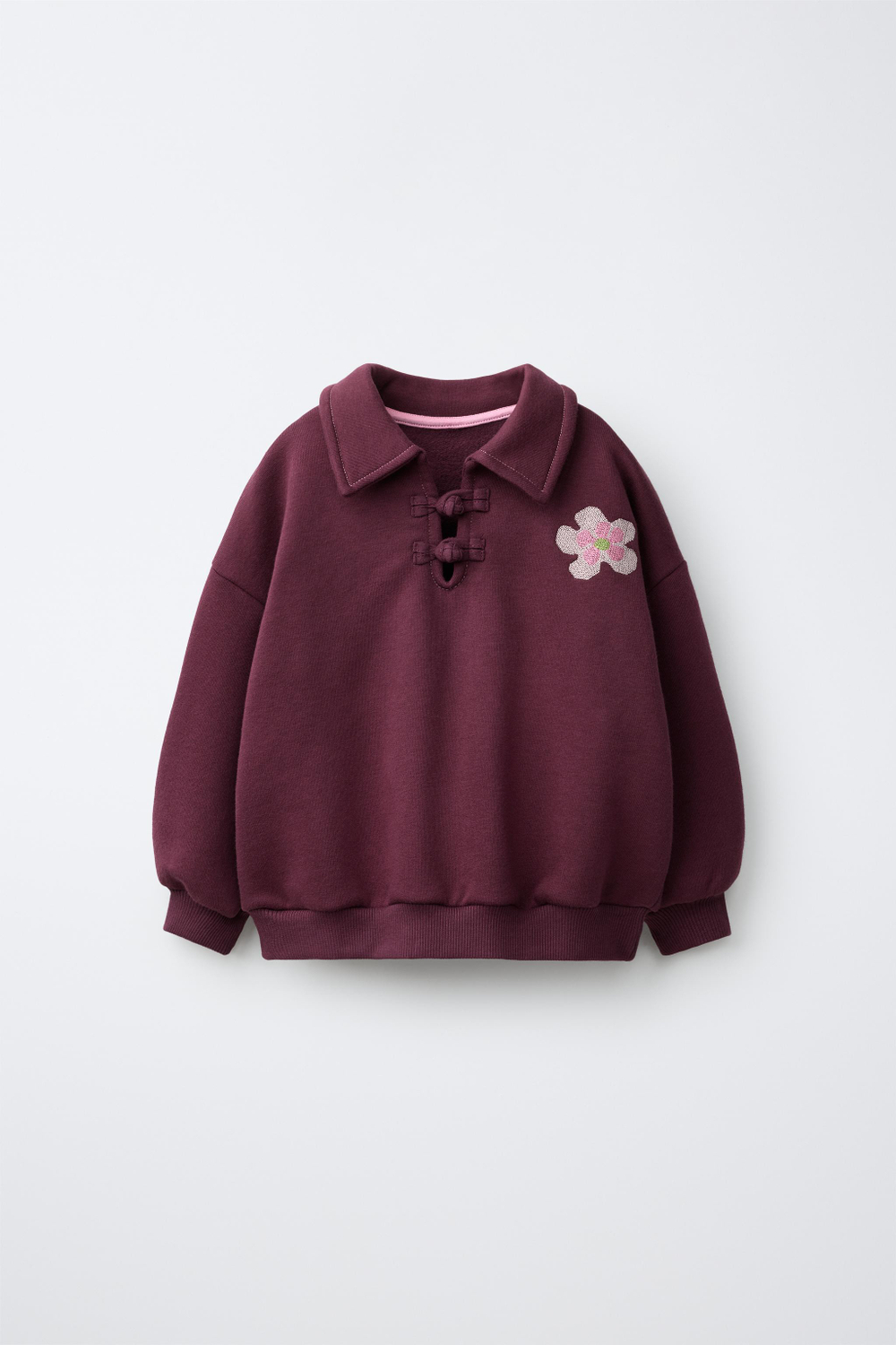 ZARA ТОЛСТОВКА ПОЛО С ЗАСТЕЖКОЙ-ТОГЛ И ВЫШИВКОЙ, БАКЛАЖАННЫЙ