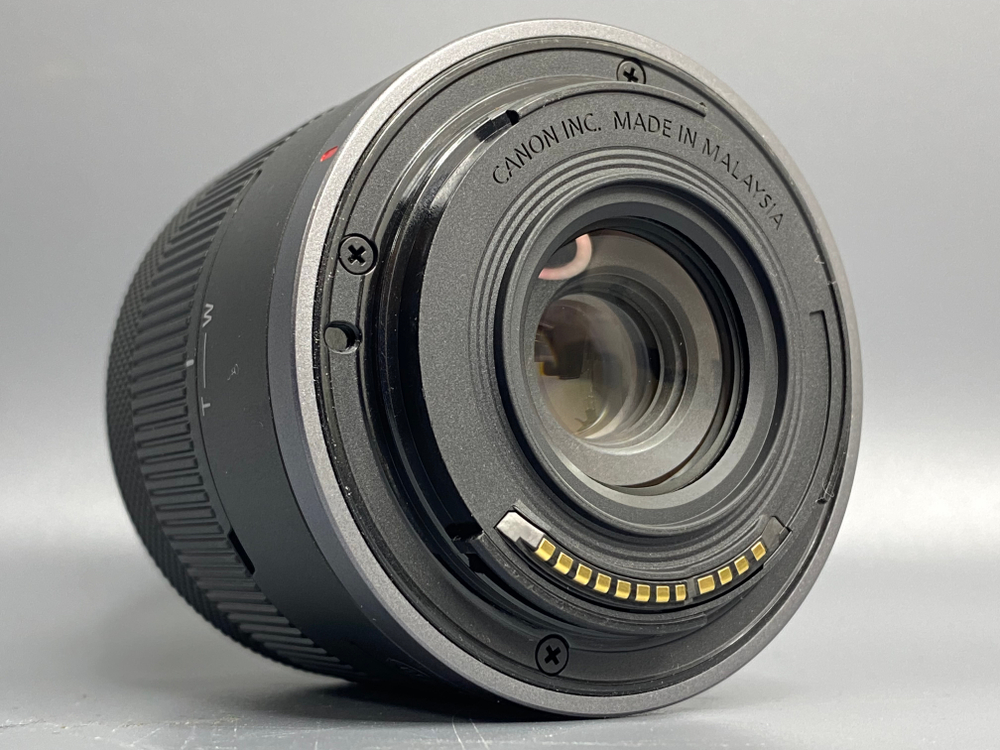 Canon EOS R50 V Kit 14-30mm + SmallRig