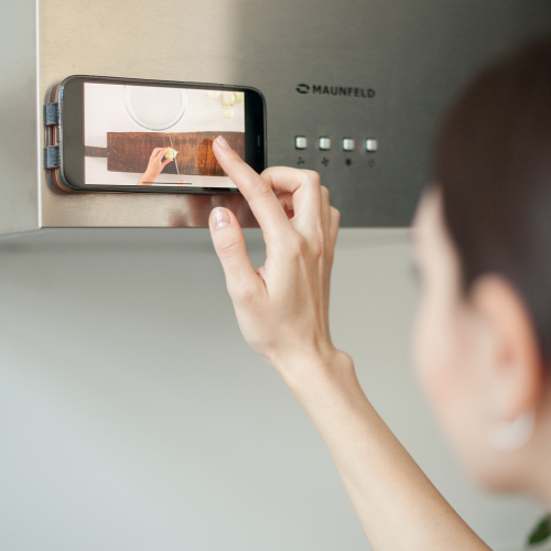 Чехол для iPhone 14 Pro из кожи страуса, цвета фуксии