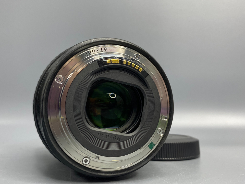 Canon EF 24-105mm f/4L IS USM царапинки на линзе