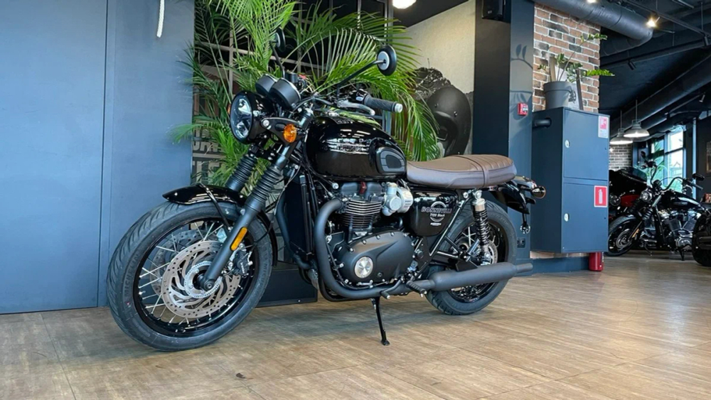 Triumph Bonneville T120, 2025