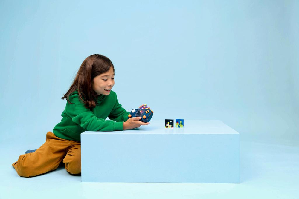 Конструктор Лего Креатор Ретро игровая приставка 3‑в‑1 | LEGO Creator Retro Gaming 31380 — 268 деталей (8+)
