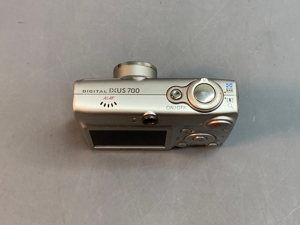 Canon IXUS 700 нерабочий