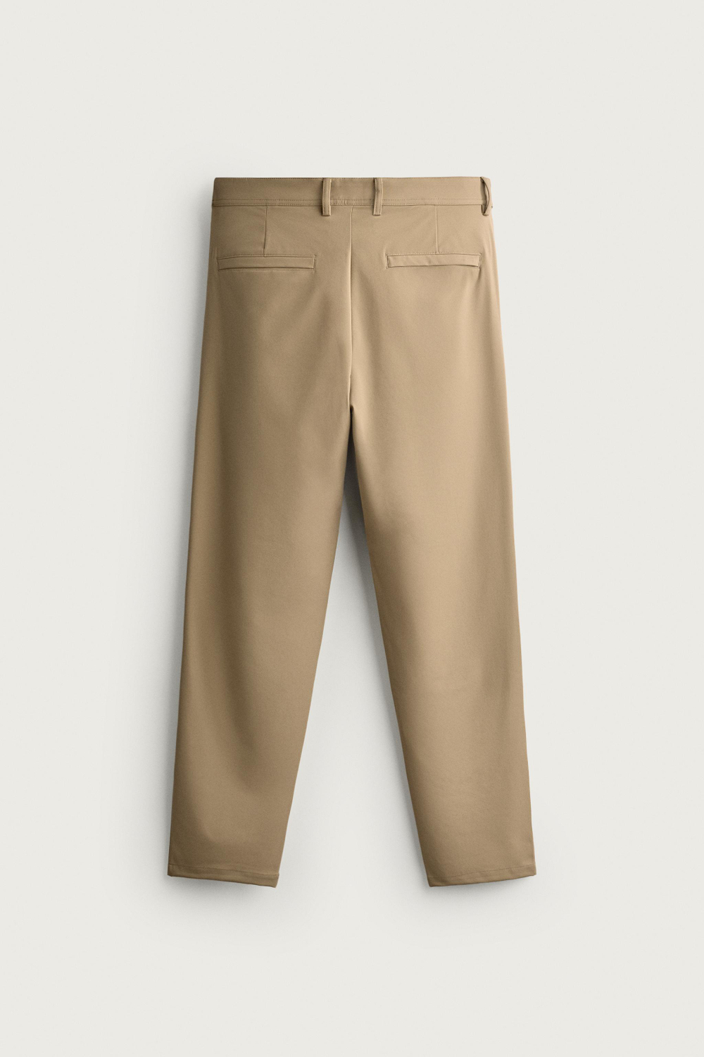 КОМФОРТНЫЕ БРЮКИ ИЗ ВЫСОКОТЕХНОЛОГИЧНОЙ ТКАНИ — ZARA