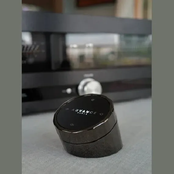 Advance Paris A-RTR Black