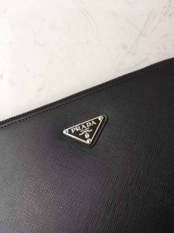 Клатч Prada