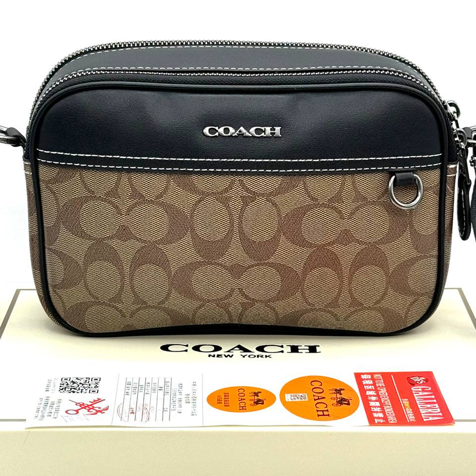 Coach 135