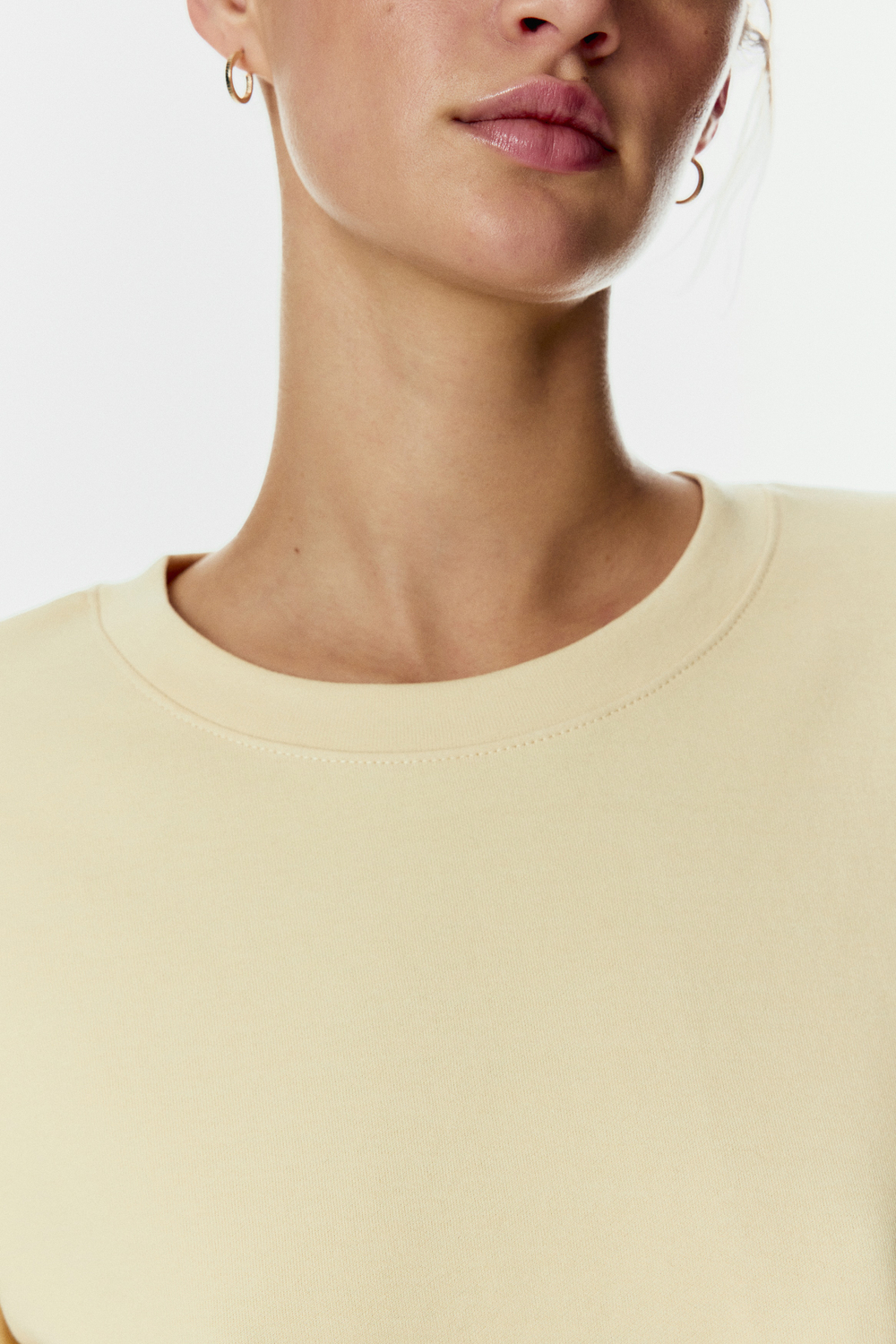 Короткий топ из интерлока - H&M