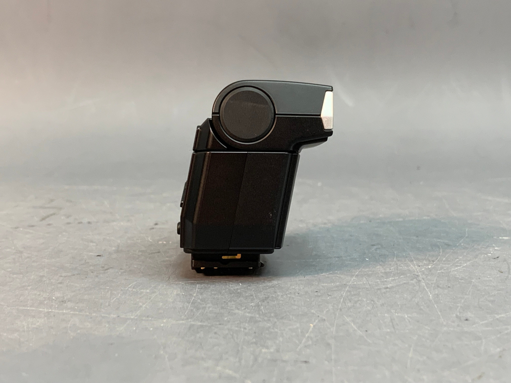 Olympus FL-LM3