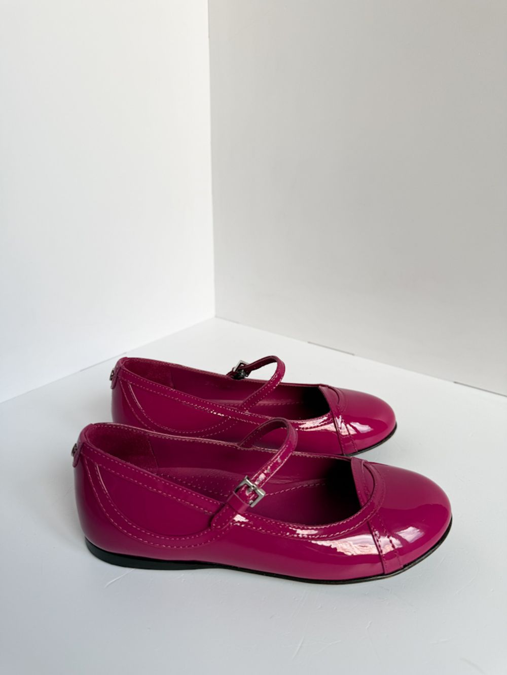 Лаковые туфли Gucci, 29