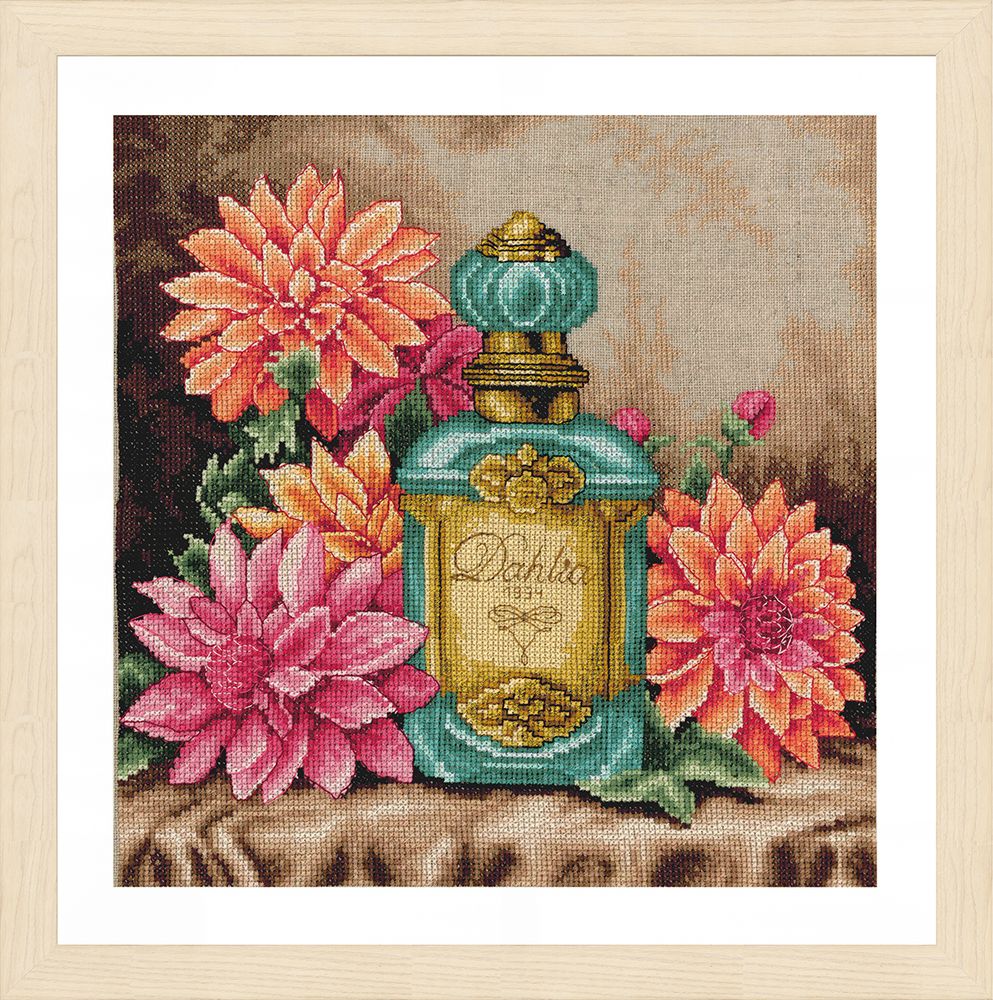 Набор для вышивания нитками Lanarte The scent of dahlia