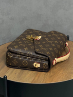 Сумка Louis Vuitton