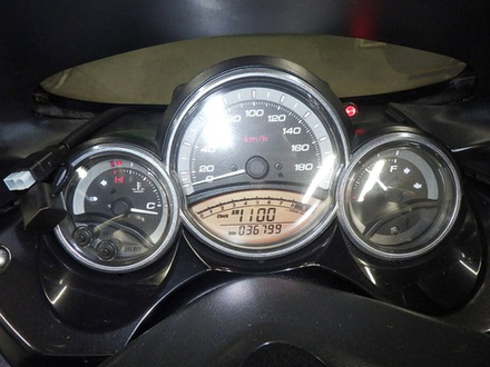 Yamaha T-Max 500 2011