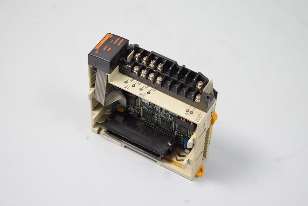 OMRON CQM1-B7A13 OMRON CQM1-B7A13