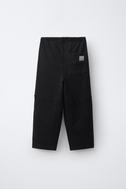 ZARA БРЮКИ BARREL ИЗ ФУТЕРА С ЭФФЕКТОМ ПОТЕРТОСТИ, ЧЕРНЫЙ