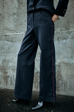 ZARA БРЮКИ ПРЯМОГО КРОЯ С ТЕСЬМОЙ, СИНИЙ