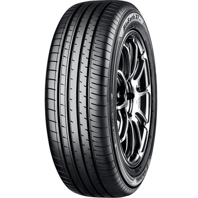 Автошина Yokohama 235/65 R18 106V BluEarth-XT AE61