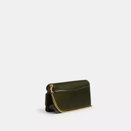 COACH СУМКА ЧЕРЕЗ ПЛЕЧО TABBY 19 С ЦЕПОЧКОЙ, ОЛИВКОВЫЙ