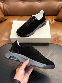Кроссовки Santoni