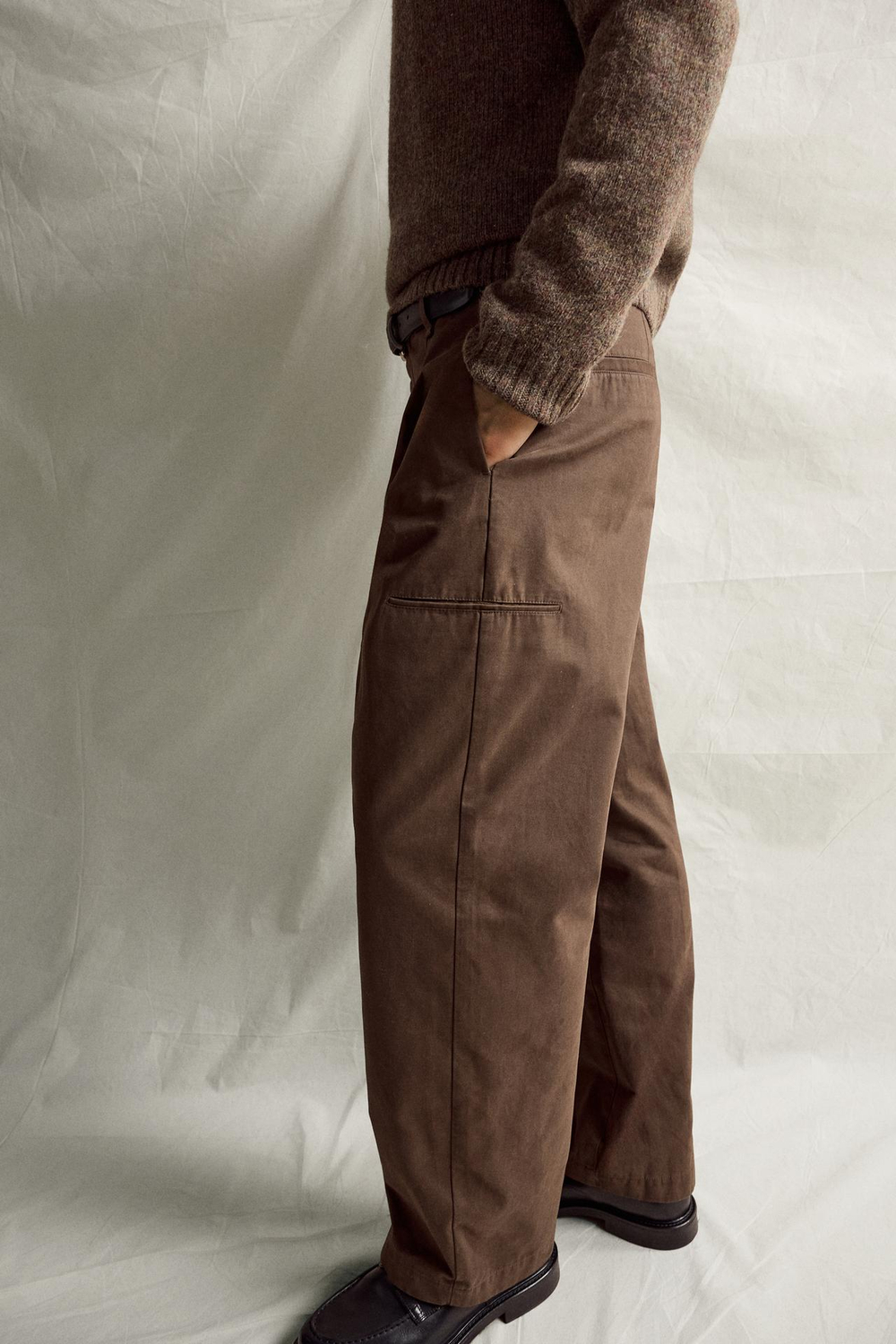 ZARA БРЮКИ RELAXED FIT СО СКЛАДКАМИ, ШОКОЛАДНЫЙ
