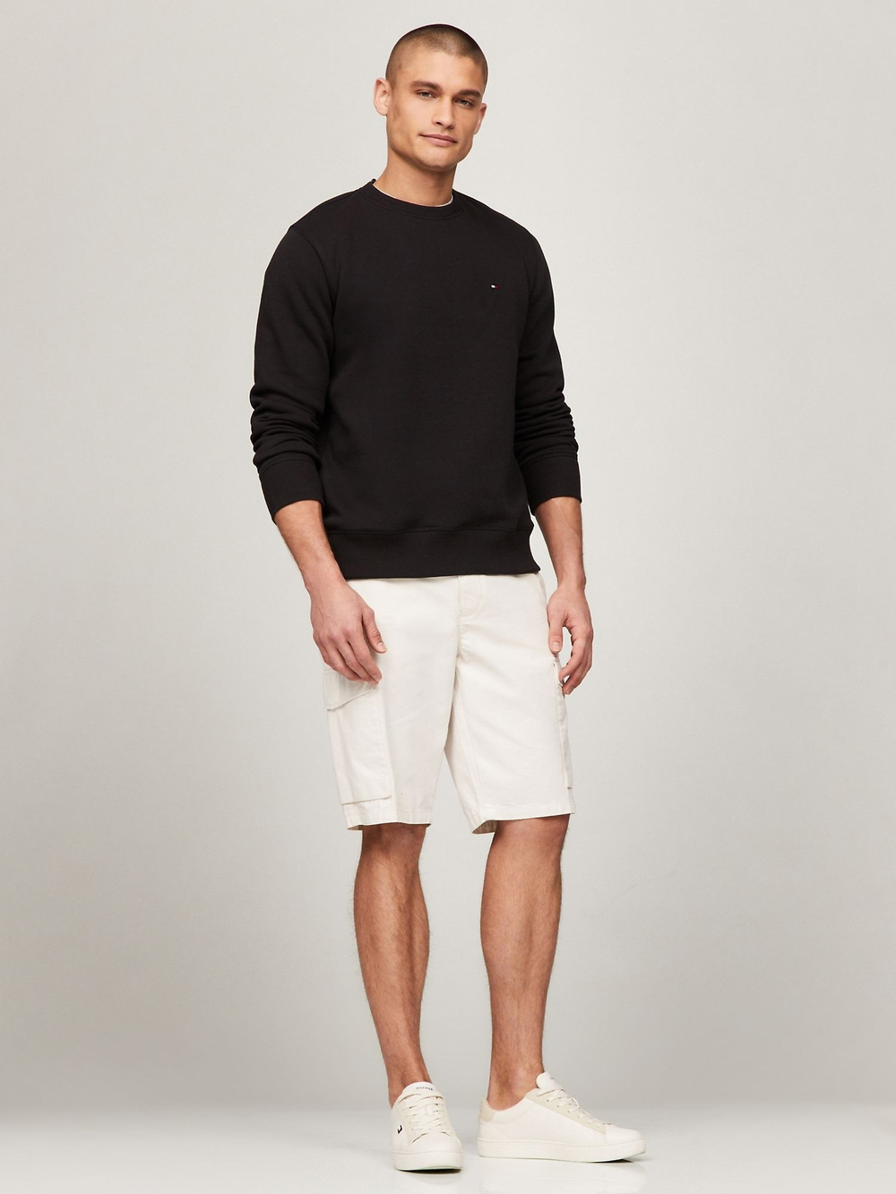 Свитшот Tommy Hilfiger Solid Crewneck Black