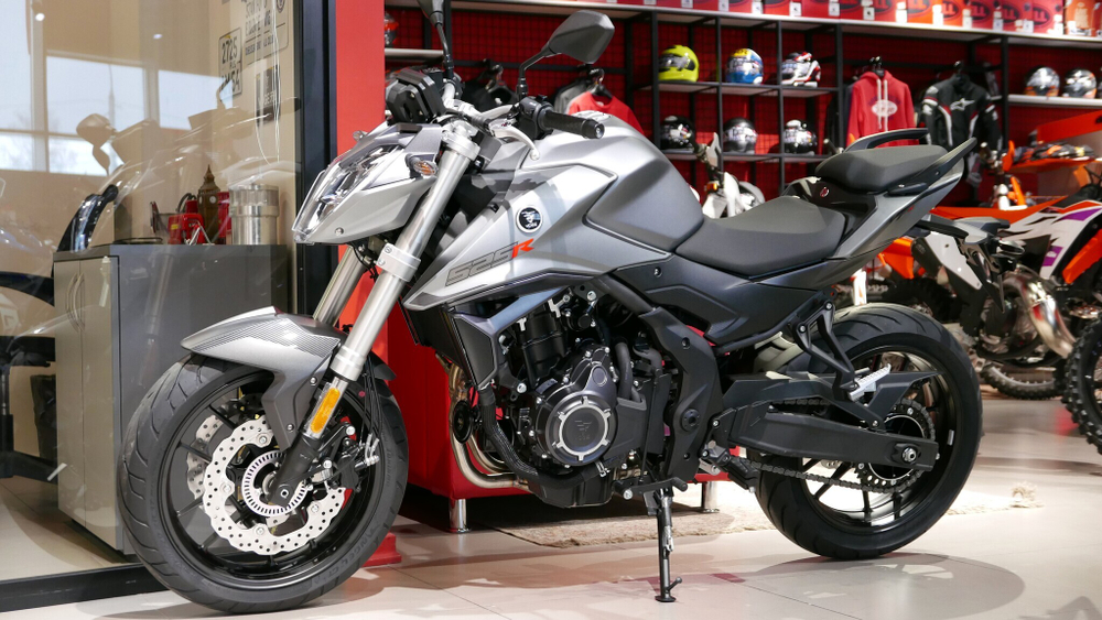 VOGE 525R