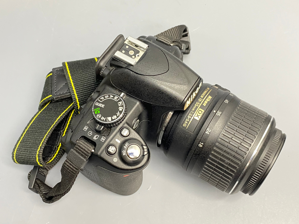 Nikon D3100 kit 18-55 mm 4300 кадров