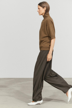 Massimo Dutti Свободные широкие брюки со складками, серо-зеленый