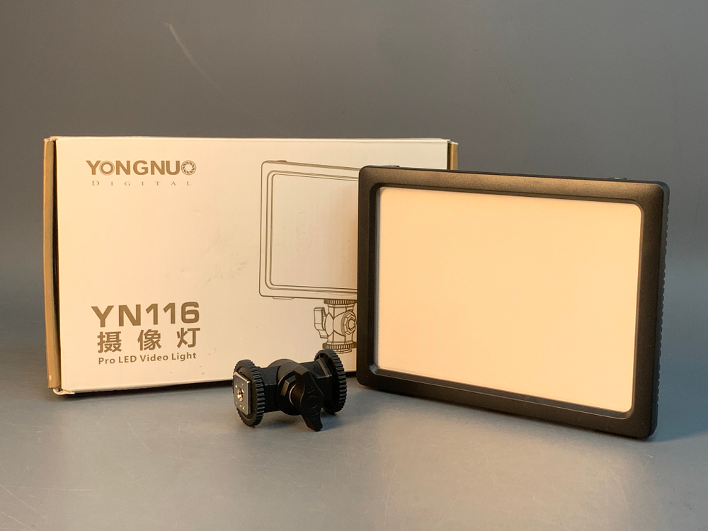 YongNuo YN-116 3200-5500K