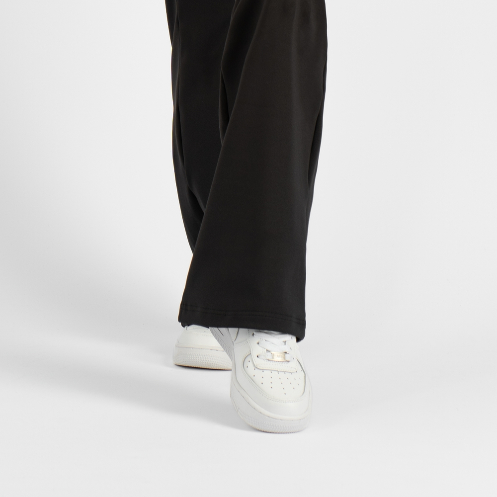 Теннисные брюки B.399