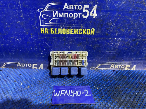 Блок предохранителей салонный NISSAN WINGROAD 1996